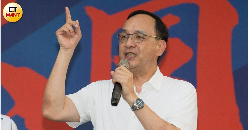 國民黨主席朱立倫強調，該黨長期支持強化國防，批賴評政府說一套做一套，才是真正影響國軍士氣的關鍵因素。（圖／黃威彬攝）