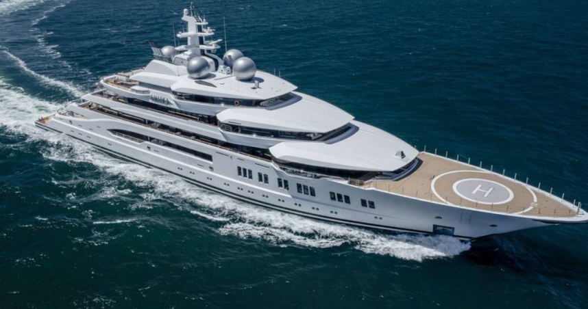 美國司法部3年前在斐濟扣押俄羅斯豪華遊艇「Amadea」。（圖／翻攝自National Maritime Services官網）