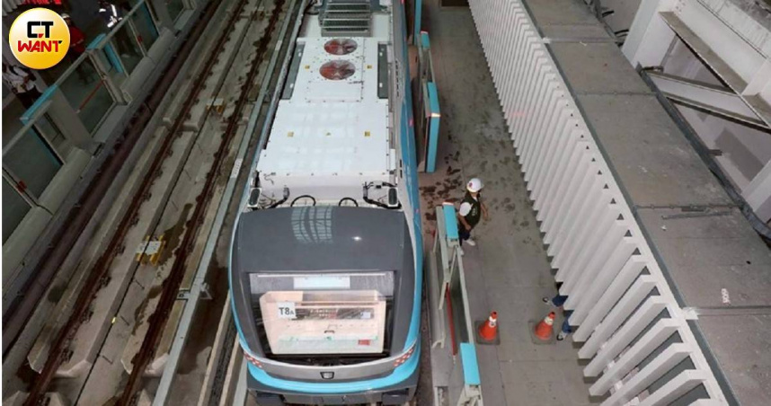 基隆要有捷運了？市府希望第一階段中央趕快審議完成，早日完成地方夢想。圖為新北捷運車廂，僅示意。（示意圖／CTWant攝影組）