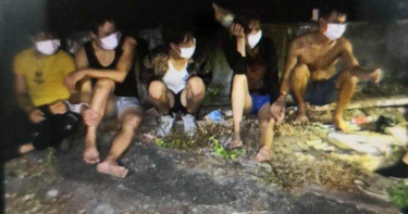 30名越南客「墾丁摸黑搶灘」偷渡台灣 救生衣隨地丟…海巡追緝中