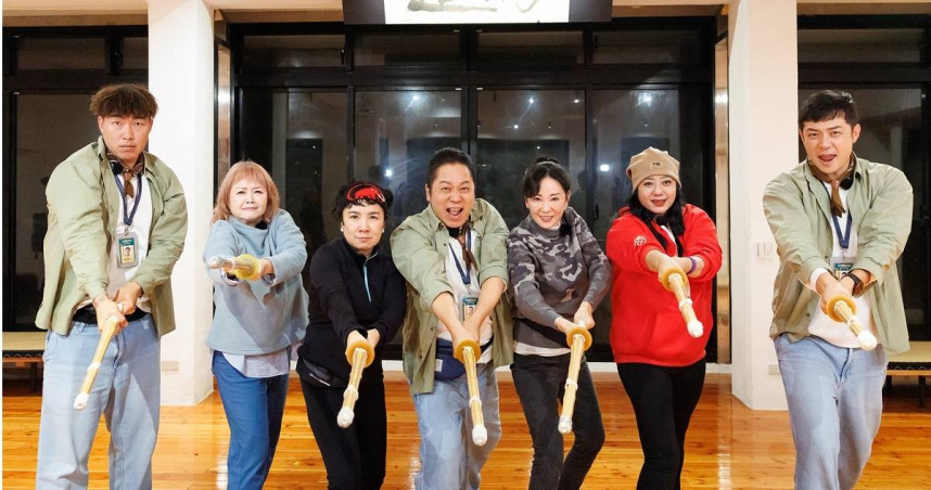 況明潔、高慧君、謝麗金、金智娟，4位姐姐貴賓錄影《全明星出發吧！》。（圖／好看娛樂提供）