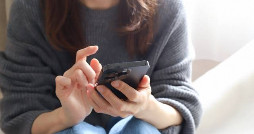 內政部警政署「165打詐儀錶板」統計，上周的詐騙案件受理數有3719件。（示意圖／翻攝自photoAC）