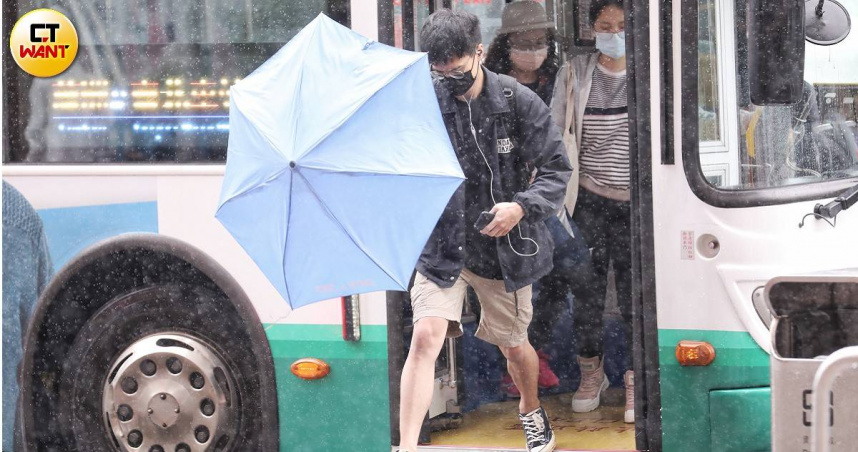 下周有熱帶擾動發展機會，恐生成今年第1號颱風。（示意圖／趙文彬攝）