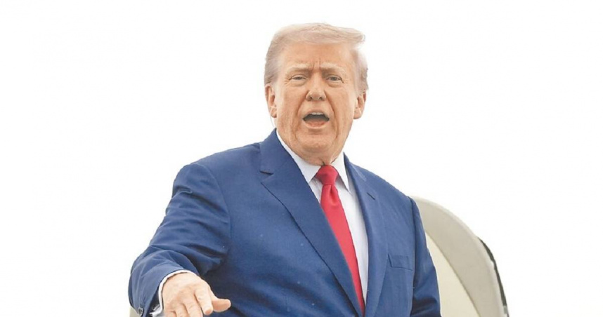 美國總統川普禁止12個國家公民進入美國的命令，於美東時間9日凌晨12點01分生效。（圖／達志／美聯社）