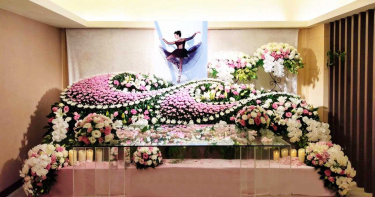 國標女王驟逝/粉絲守候劉真靈堂外 不捨祝福:願妳化為星星守候家人