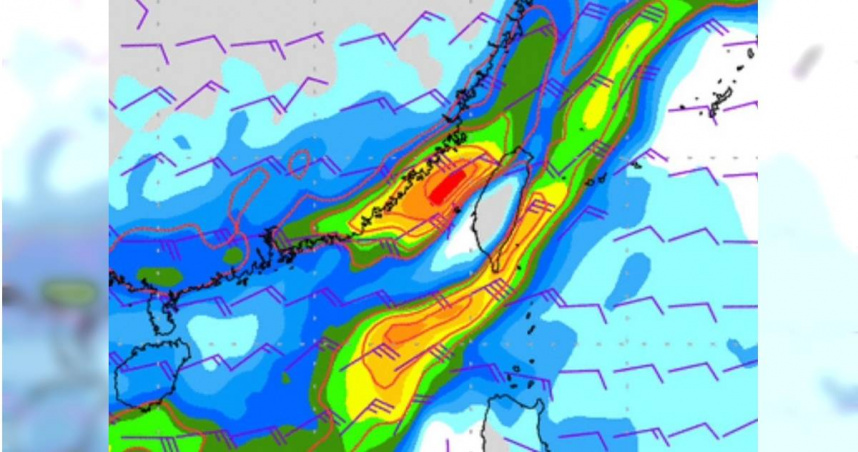南海熱帶擾動97W外圍環流結合東北季風，導致桃園以北及基宜花地區持續濕冷降雨，部分地區有大雨或豪雨。（圖／翻攝自Facebook／氣象報馬仔）