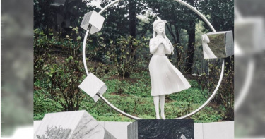 具俊曄製作大S雕像幕後過程催淚曝光。藝術總監李承道提到雕像的核心意義「因為愛情如死之堅強」，大S與具俊曄的愛情未曾消失，持續運轉著.......（圖／翻攝自李承道臉書）