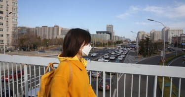 隱匿行蹤玩遍13國! 肺炎女入境「燒起來」秒被隔離…行程曝光
