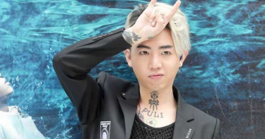 謝和弦又ㄎㄧㄤ掉 自稱「應徵工作」大鬧電視台