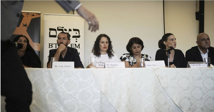 以色列人權組織「卜采萊姆」、「以色列醫師人權協會」於28日聯合指控該國「對加薩的巴勒斯坦人實施種族滅絕」。（圖／達志／美聯社）