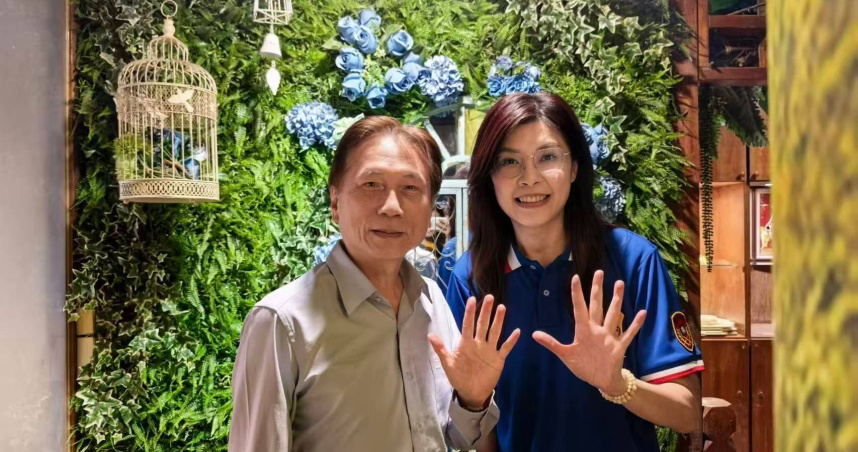 詹江村表示，自己相信未來，國民黨讓鄭麗文領導，一定能有一番新的氣象，自己願意給她一次機會，也拜託他的村民們，能夠相信村長的觀察力。（圖／取自詹江村臉書）