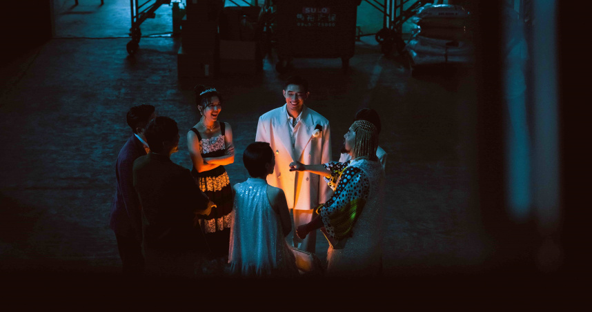 《死亡之握：鬼牽手》將於4月17日全台上映。（圖／網銀國際影視）