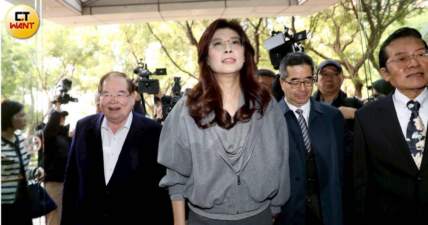 國民黨訪陸團預計於今日中午返台，行程尾聲國台辦公布10項惠台措施，涵蓋經貿、文化及觀光等領域。（圖／侯世駿攝）