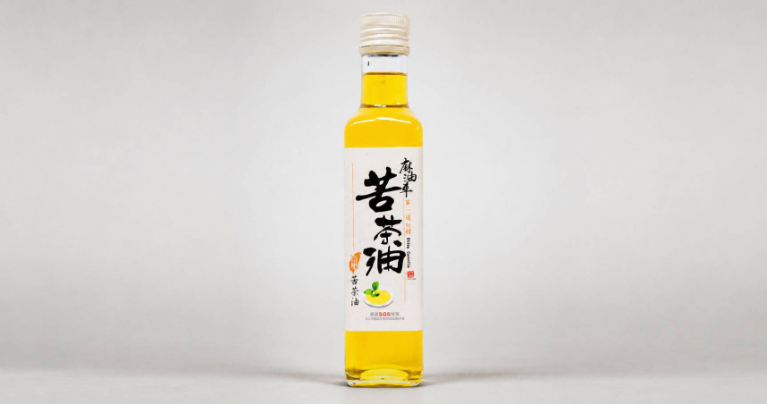 「麻油車頂級冷壓苦茶油」苯駢芘超標，衛生局要求全面預防性下架。（圖／翻攝網路）