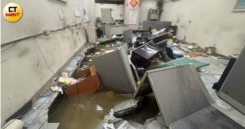 北市中山區民宅地層突塌陷！　建管處勒令停工開罰