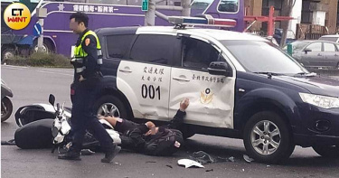 打臉波麗士1/警撞殘騎士硬拗「你自己來撞我」 逼改筆錄「車速寫高一點」