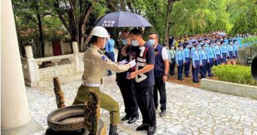 黑鷹墜毀前他緊抱參謀總長當肉墊 侍從官黃聖航入祀忠烈祠
