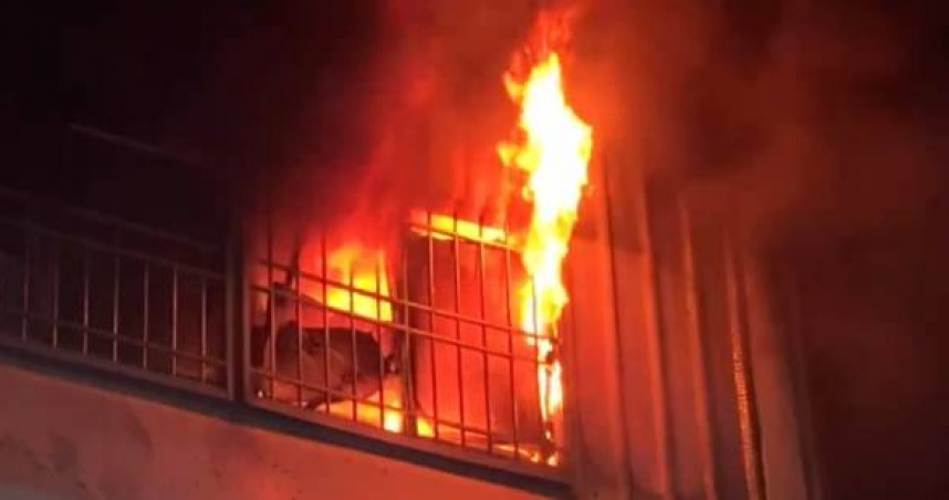 高雄仁武發生死亡火災，3歲男童喪命相驗結果出爐。（圖／翻攝畫面）