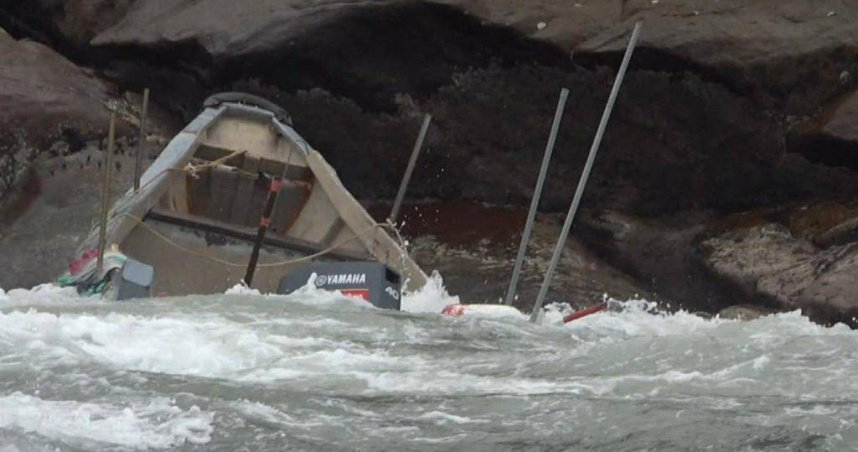 金門籍「金O一」漁船昨(19)日 15時35分於北碇島礁石群擱淺。（圖／翻攝畫面）