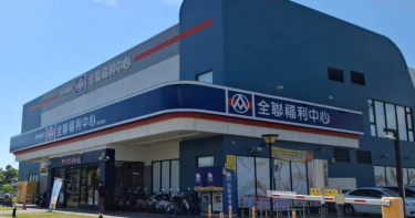 全聯一款罐頭獲得大批顧客喜愛。(圖/報系資料照)