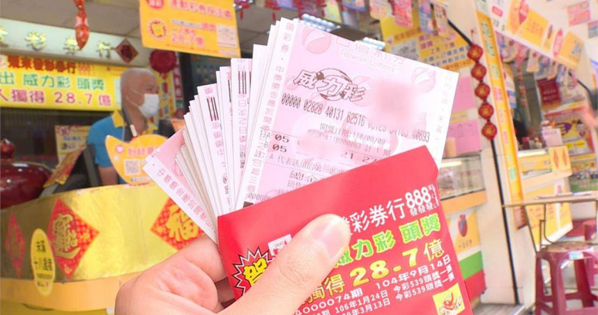 威力彩本期這一區「又開05」，連28槓「下期頭獎衝9.7億」。（示意圖／民視新聞資料照）
