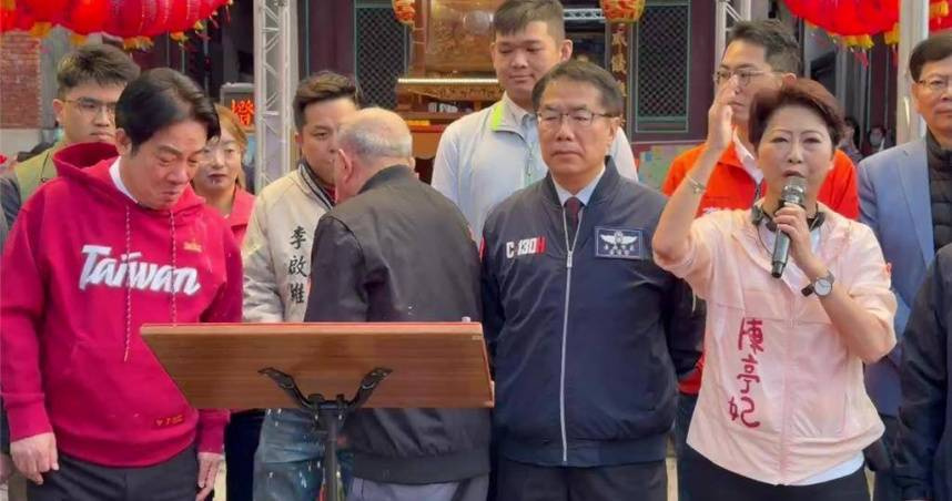 總統賴清德在大年初二前往台南祀典武廟參香，武廟主委林培火身體不適突然嘔吐，噴濺到一旁的賴總統，引發討論。（圖／報系資料照）