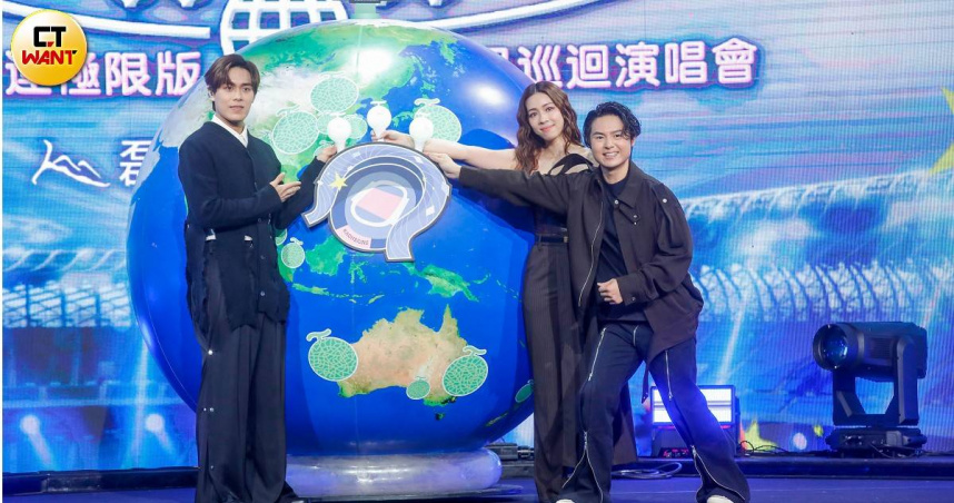 告五人將在4月12日於高雄世運主場館開唱。（圖／趙文彬攝）