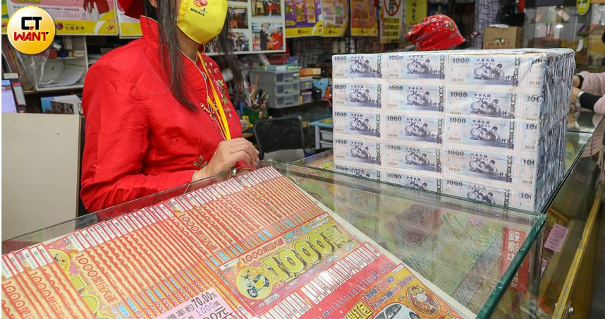 「巴毛律師」陳宇安提醒，切勿貪小便宜輕信「貼文留言就吃紅」，恐會淪為詐騙集團幫助犯。（示意圖／焦正德攝）