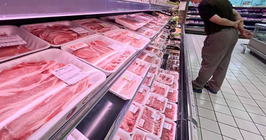 兩年進口逾2萬噸美豬「市面看不到」，恐再現洗產地事件。（示意圖／報系資料照）