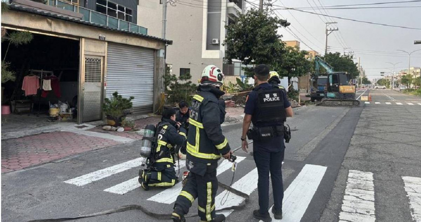 警消人員獲報前往處理。（圖／民眾提供）