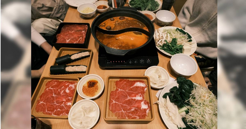 女子表示,她與家人在點餐式火鍋店遭店員禁止外帶食物,讓她感到不解。(示意圖,與新聞事件無關/Pexels)