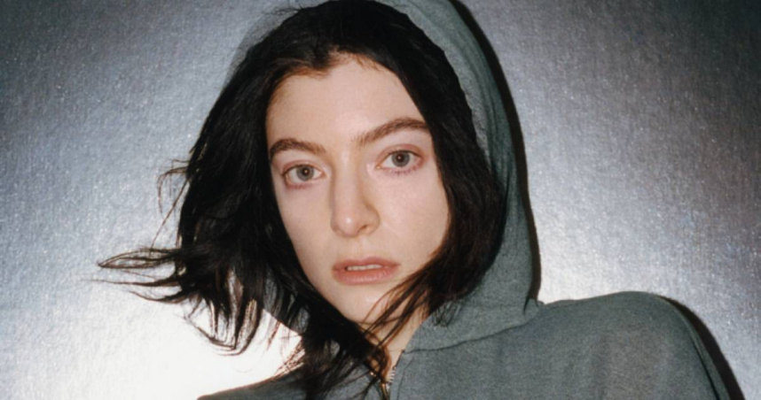 曾獲葛萊美獎肯定紐西蘭才女蘿兒，推出睽違4年的全新專輯。（圖／環球音樂提供）