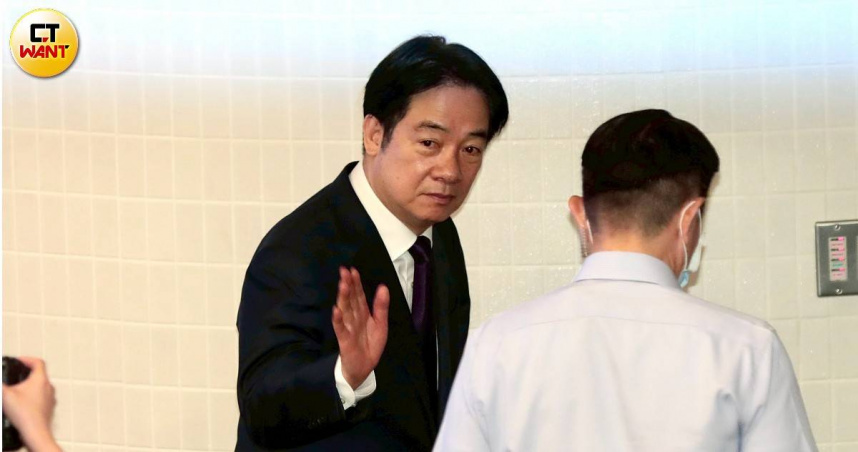 輕颱丹娜絲接近台灣，中央氣象署將發布海上颱風警報，總統賴清德提醒民眾留意天氣並做好防颱準備。（圖／黃耀徵攝）