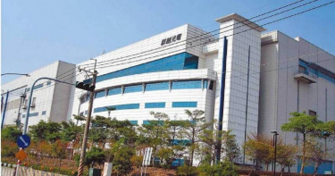 面板大廠群創今天證實將把南科五廠整併至其他工廠。(示意圖/報系資料照)