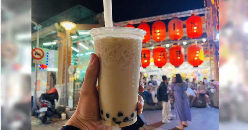 對許多台灣民眾來說，手搖飲已是日常標配。（示意圖／photoAC）