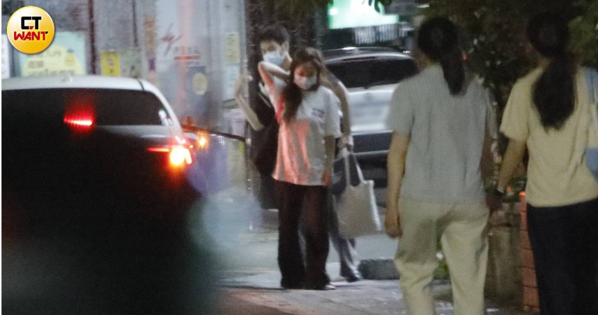 爸媽都說好4／源少年李秉諭護送大15歲峮峮　林毓家牽手許莉廷回家