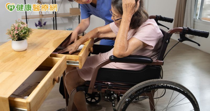 病變早於症狀十年　提早抓出病灶是致勝關鍵