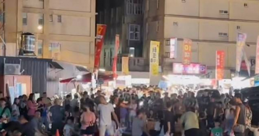 新竹縣新豐鄉的「樂活夜市」21日突發文宣布停業。（圖／翻攝「新豐樂活夜市」臉書）