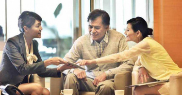 遇疫情買保險改為「錄影回傳」!業務員憂非親晤親簽惹議 壽險公會回覆了