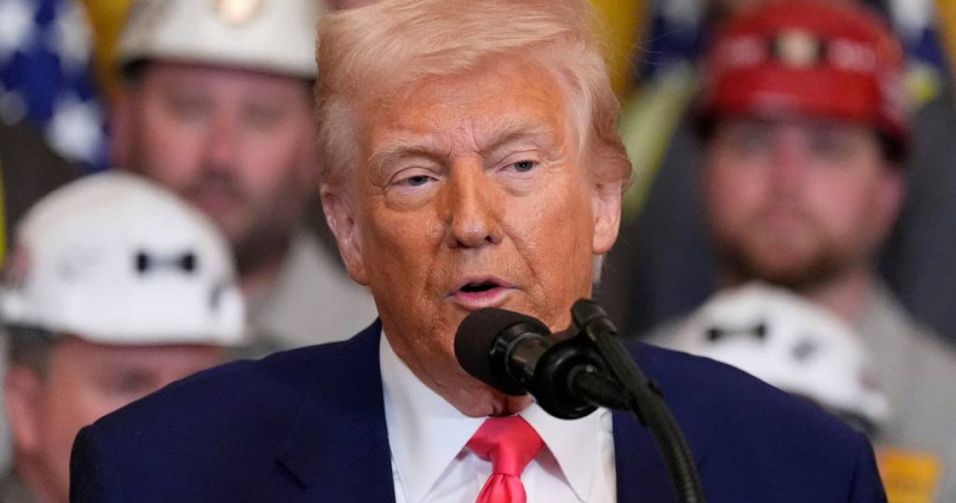 川普確認對中國課徵104％關稅。（圖／美聯社／達志）