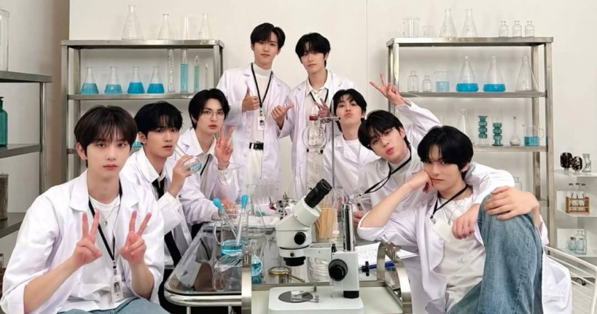 6月8日為EPEX的出道紀念日。（圖／萬星國際娛樂文化提供）