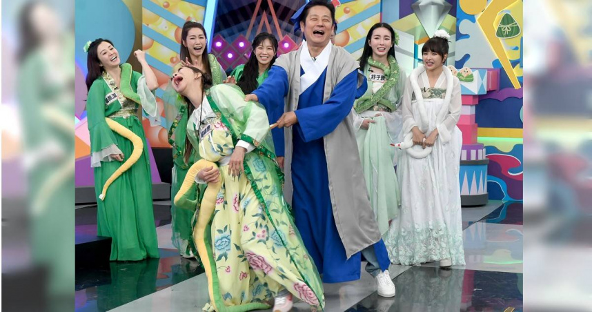 楊繡惠上節目搞笑請求徐乃麟刺死。（圖／華視提供）