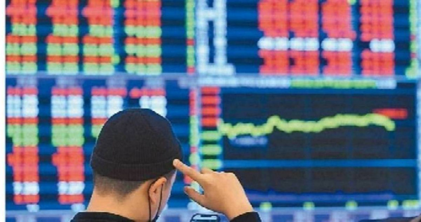 台股終場大跌344.59點，以21002.71點作收。（圖／報系資料照）