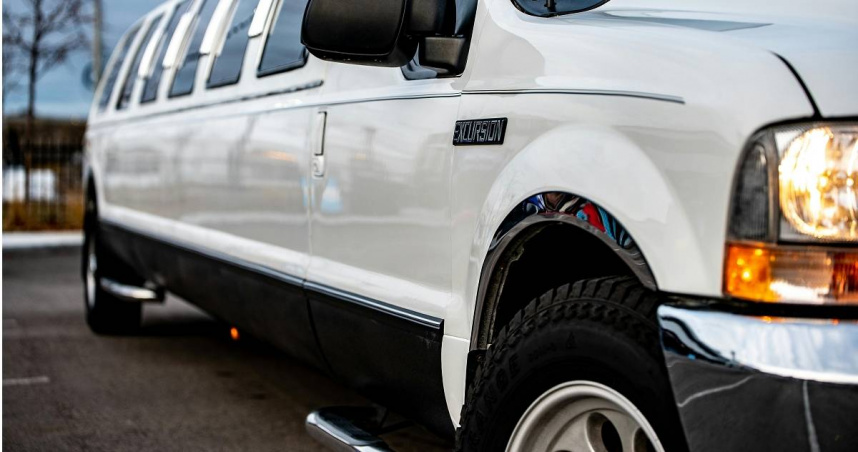 原PO表示，婆婆答應老公的表弟要把她家的新車當禮車。（示意圖／Pexels）