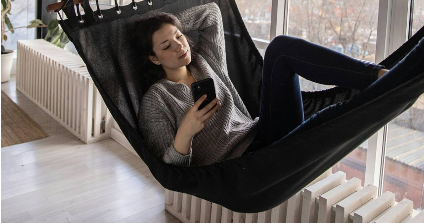 一名家庭主婦過躺平生活。(示意圖/Pexels)