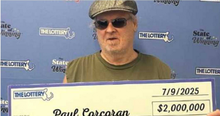 麻州男子因誤買第二張彩券，幸運抱回200萬美元獎金。（圖／Powerball）