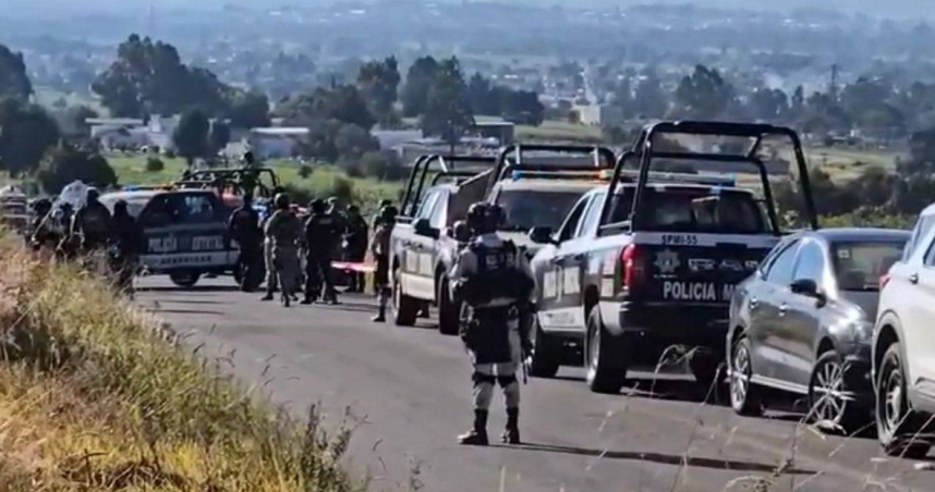 墨西哥中部公路發現六顆人頭。（圖／翻攝自社群網站X @ferperezcorona）