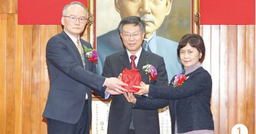 梁玉芬(右）擬接任高雄高分院院長。（圖／司法院提供）