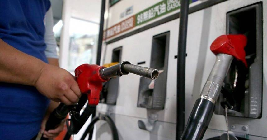 台灣中油公司自週一凌晨0時起調漲汽、柴油價格各1.8元及1.4元。（圖／報系資料照）