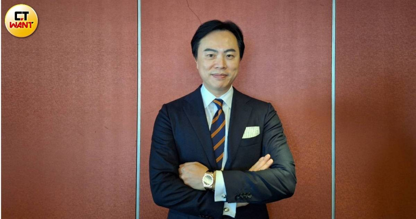 胎壓偵測大廠橙的電子董事長許欽堯分享去掉中間貿易商、通路商，毛利率翻倍的成功經驗，希望提供台灣製造業轉型提升競爭力的樣板。（圖／林榮芳攝）